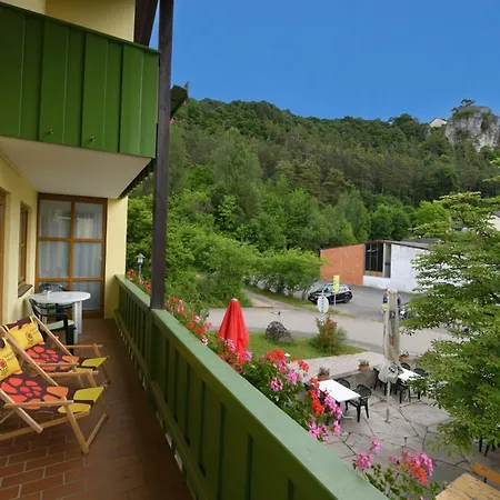 Rabe Hotel 3*